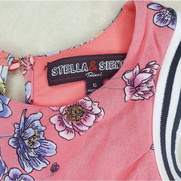 Stella and Sienna Girls Floral Dress 5 - Picture 5 of 5